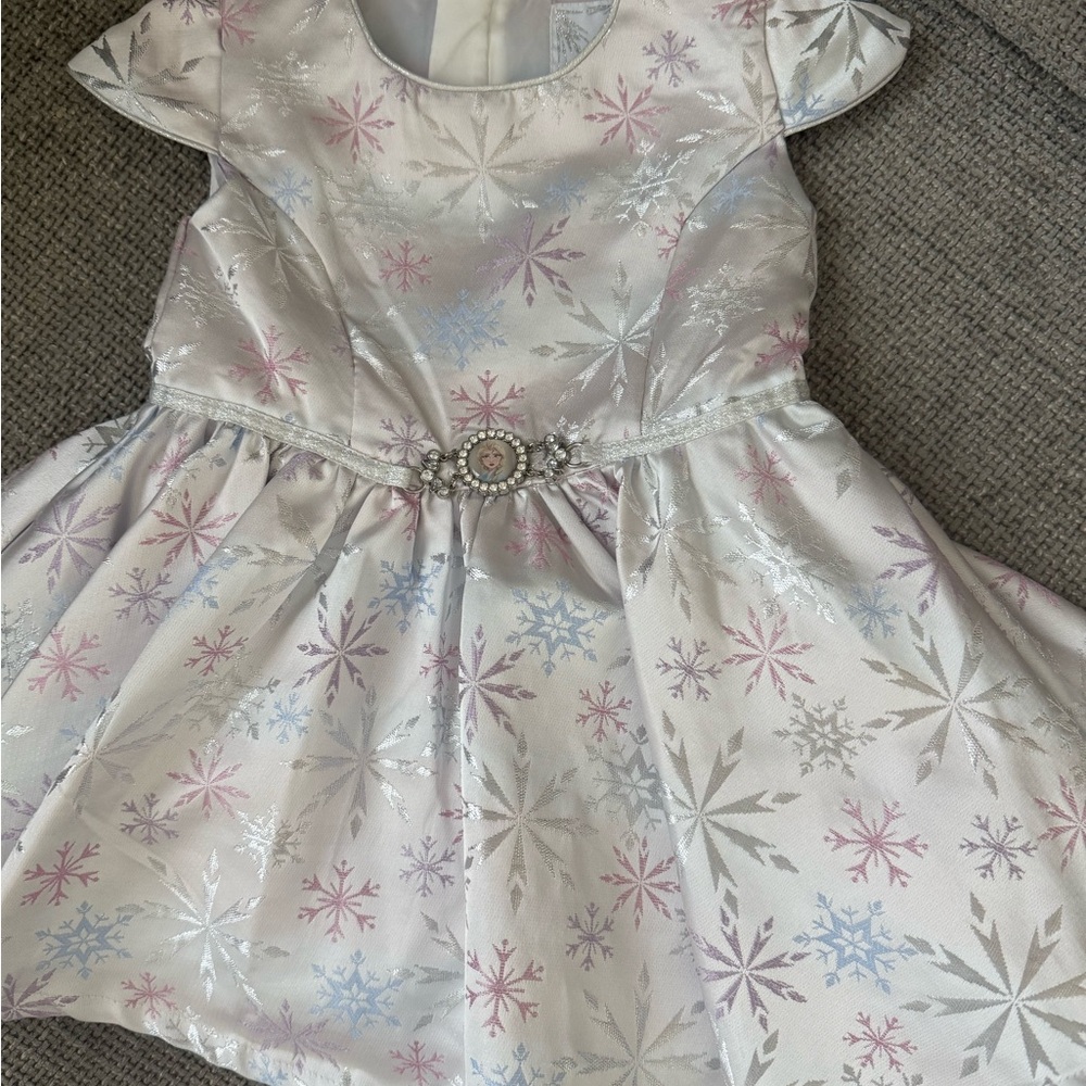 White and Cream Fit and Flare Frozen Formal Dress with Puff Cap Sleeves